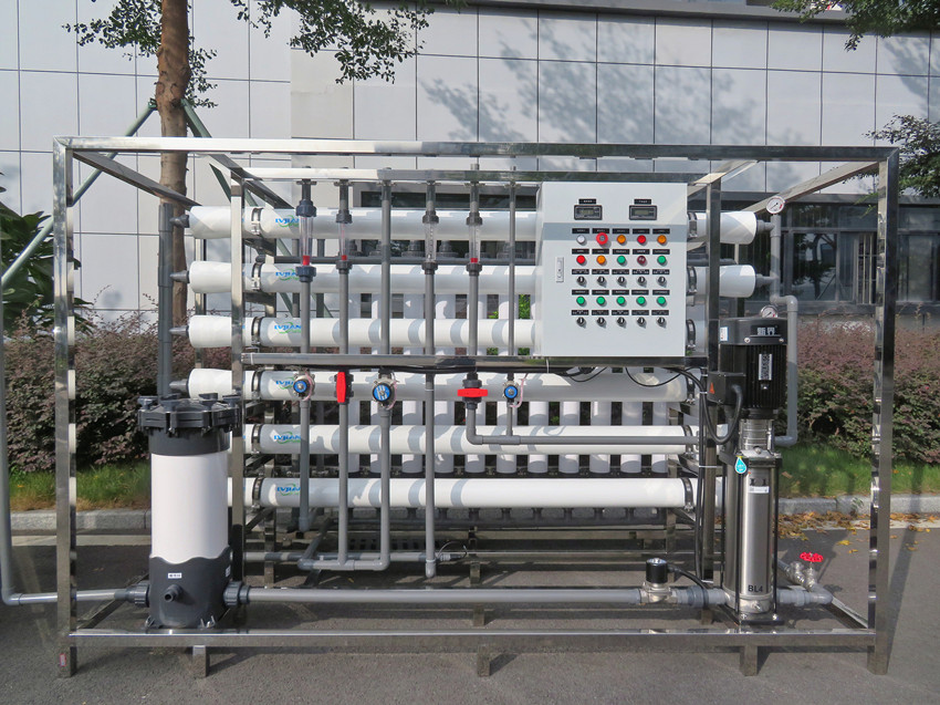 2噸超濾+反滲透廢水深度除鹽水設(shè)備_電鍍中水回用系統(tǒng)