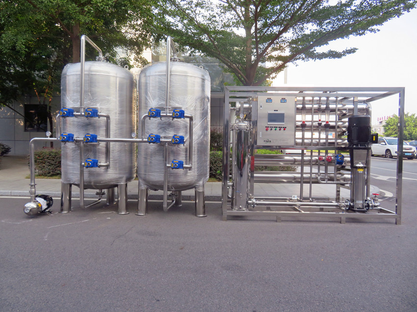 怎么樣去選擇一套好的反滲透水處理設(shè)備呢？